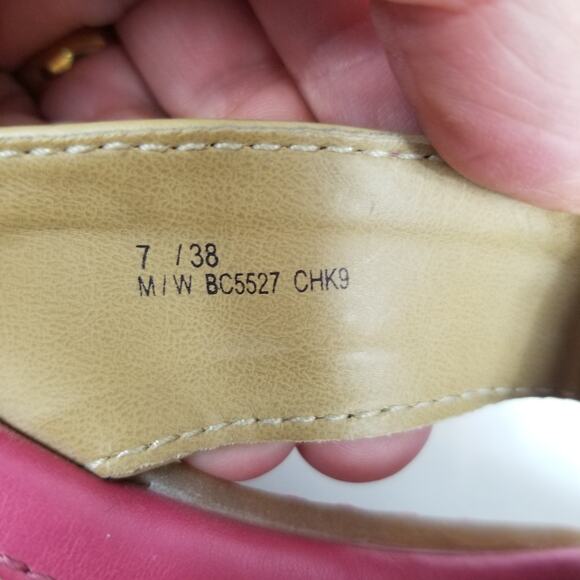 boc Born Concept Women's Pink Faux Leather Thong Sandals Flip Flops Size 7 - Picture 9 of 10